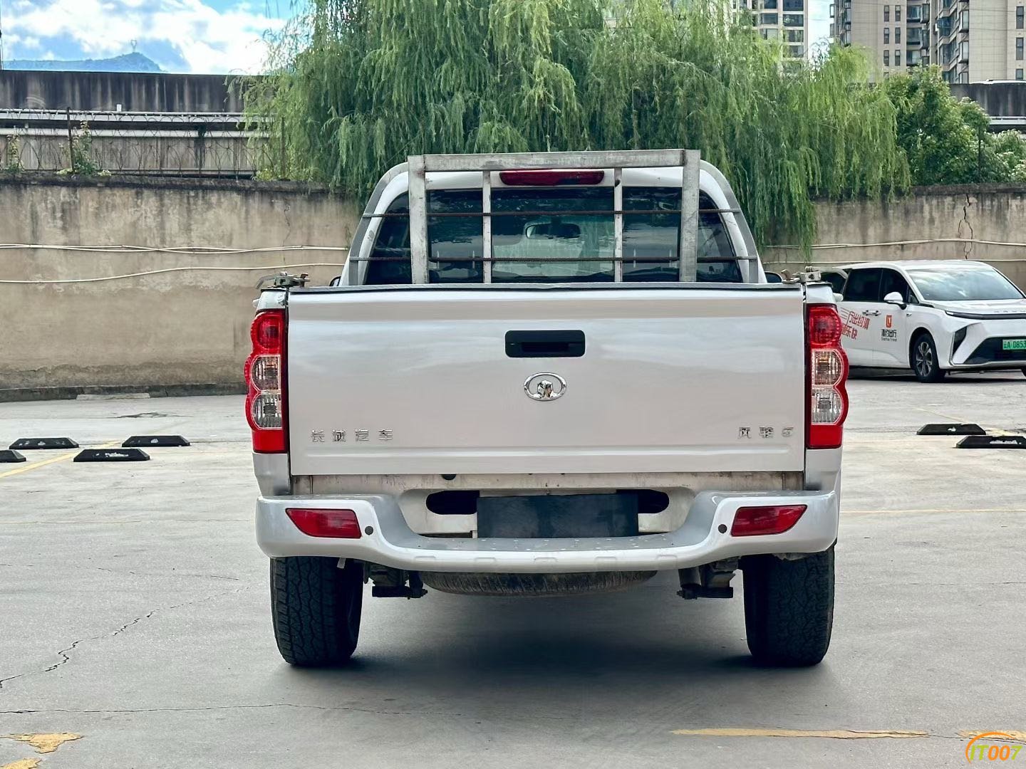 113418lft5tf0vn22g30ma.JPG