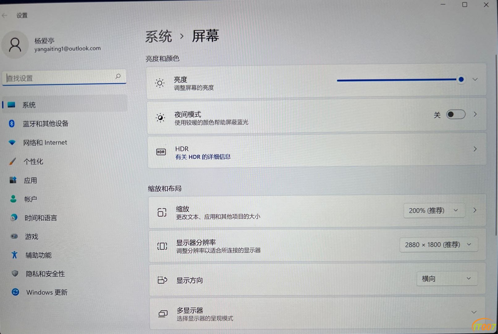 145945e9ji949zz8b6b9by.JPG