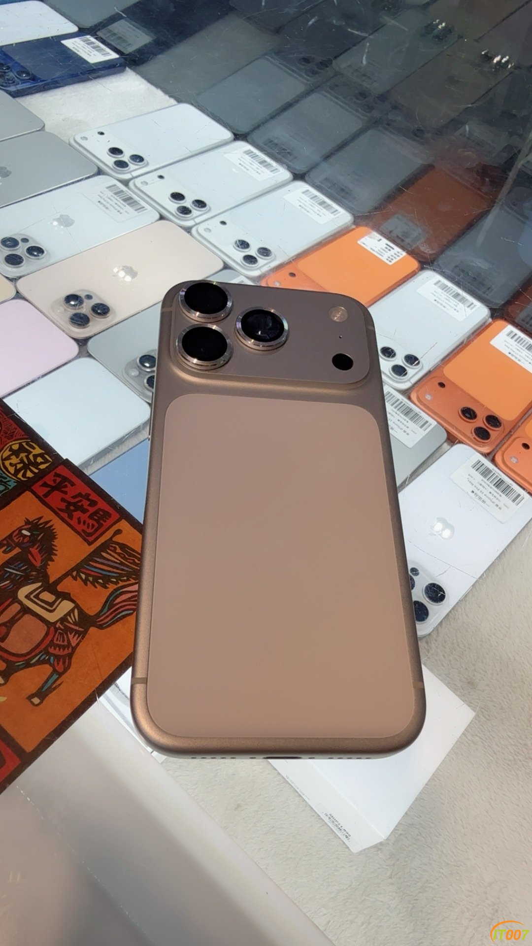 213147aj7x7hemihjzezjq.JPG