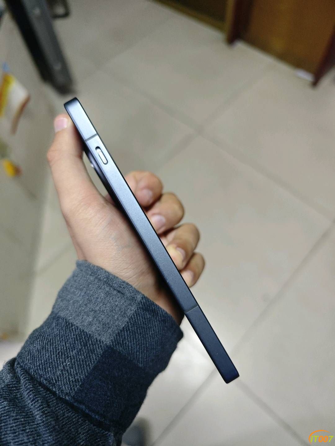 215151ipclf1he88pmmc81.jpg