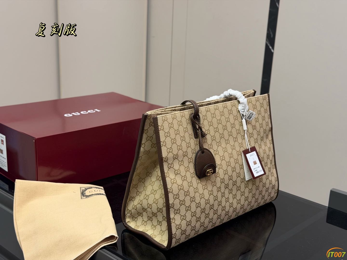 新款 gucci