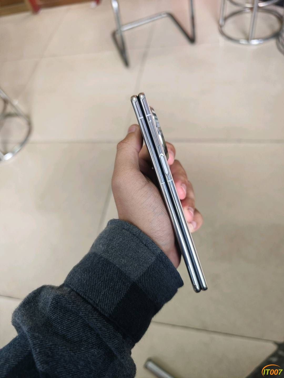 161814mrfx5f2uuwlgrhu6.jpg