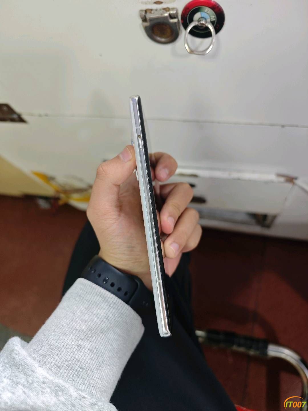 201833h1qj91aa7ddasyaz.jpg