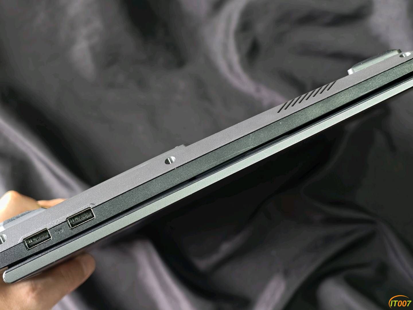 华硕天选6Pro 16寸游戏本 98新