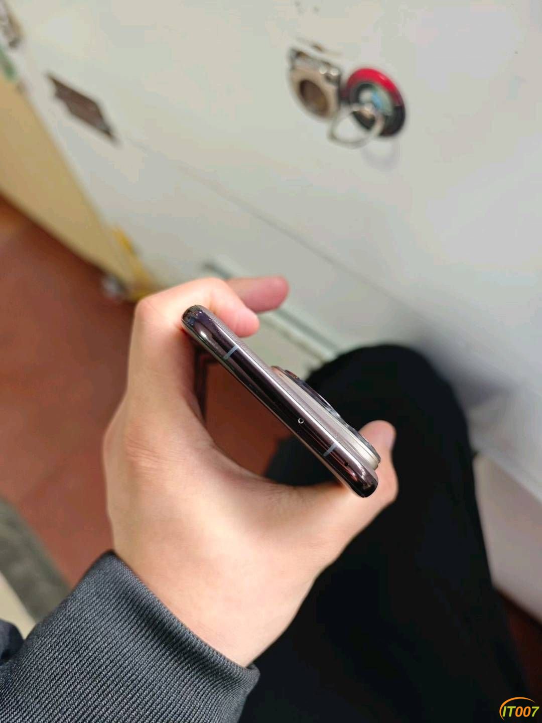164744sxe7s8n6ovakxqqo.jpg