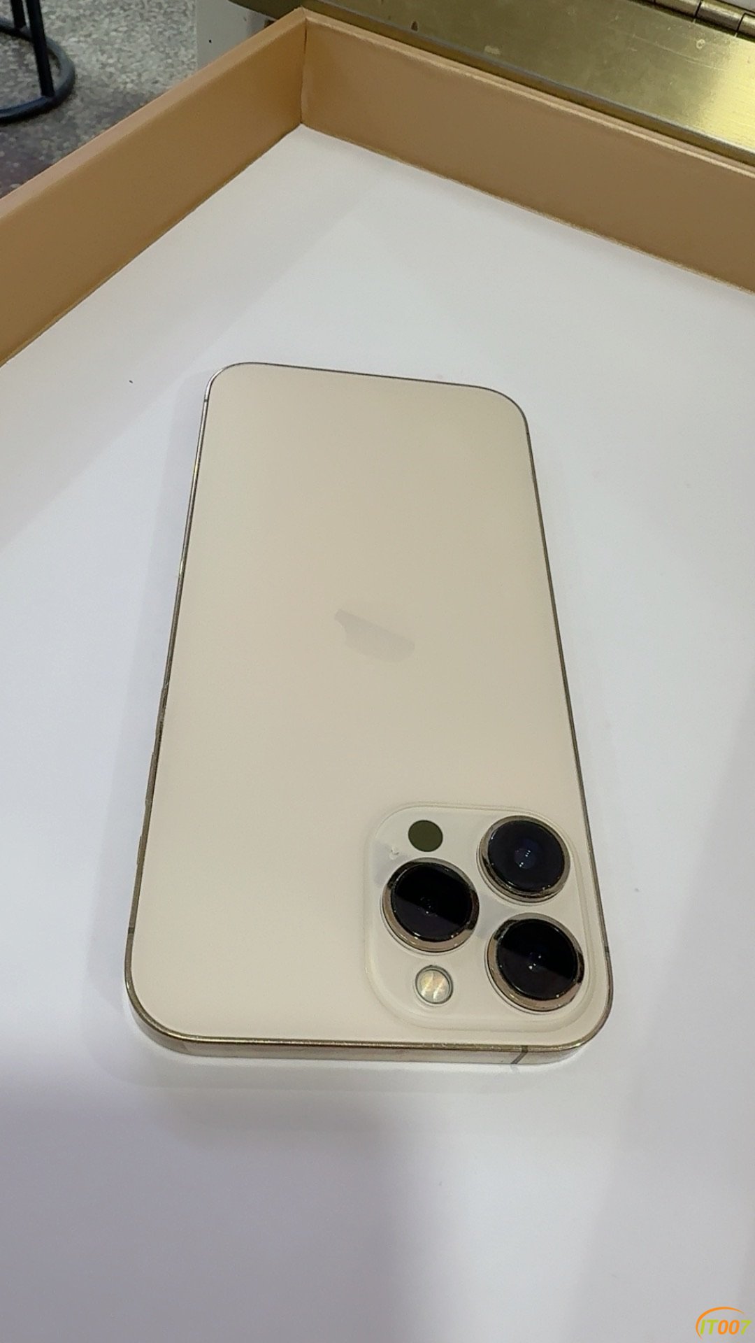 112639mybo4oosg5s8ekso.JPG