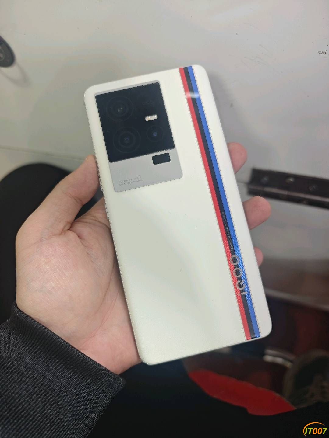 162200oqv9w65rhtgg96tf.jpg