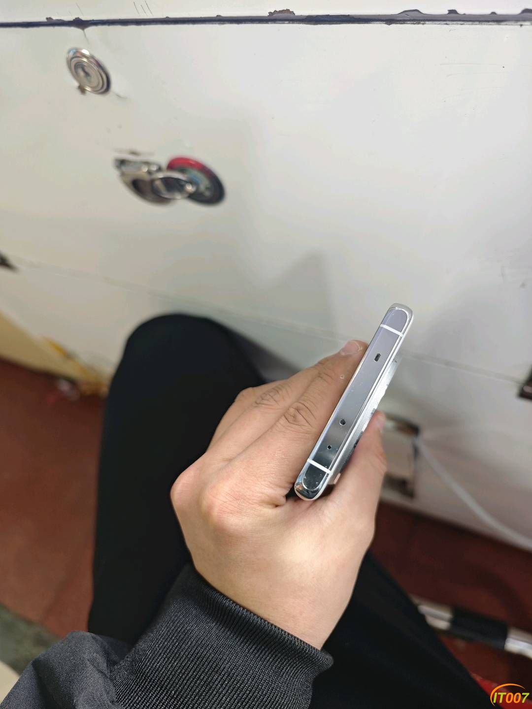 162440i4yekxfb4krbhsyg.jpg
