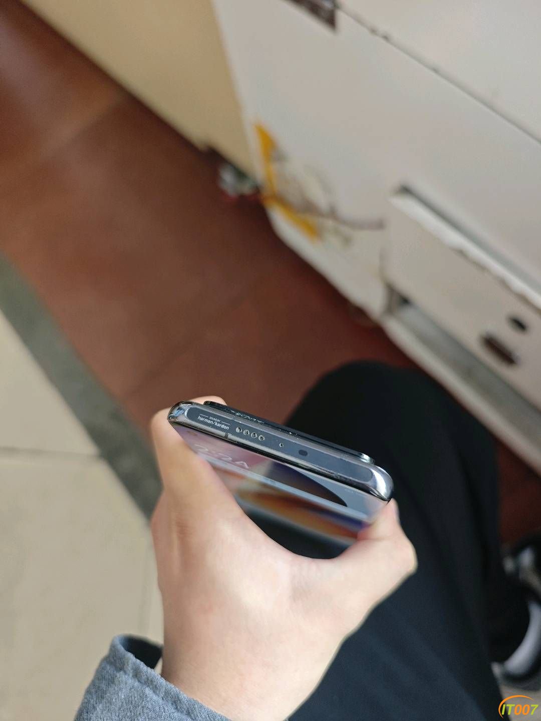 143502qkf1k22b5ph52zzu.jpg