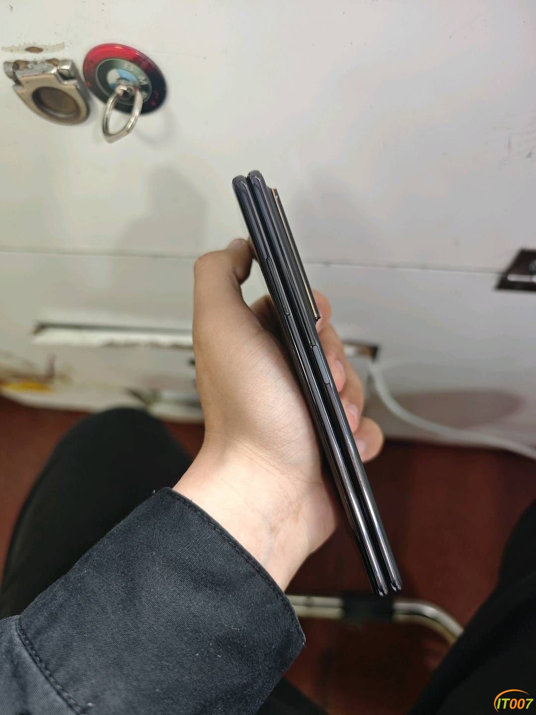163026aikkqqid3hpkdkka.jpg