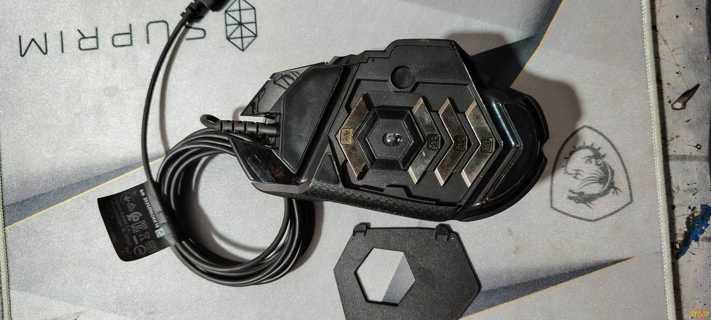 罗技G502 HERO有线鼠标