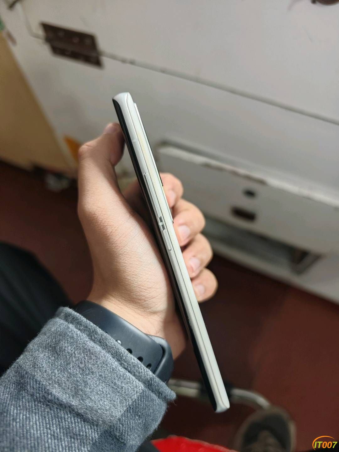 160441wynmdcb3dnm0ddgd.jpg