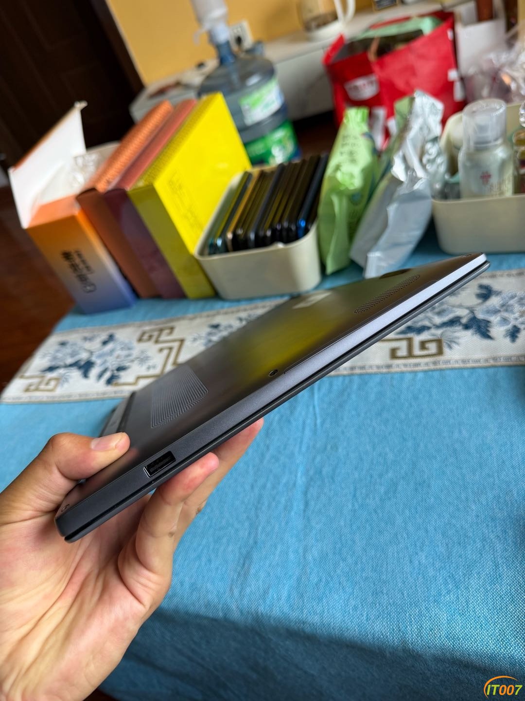 173000s0lz9ohlh9hhao19.jpg