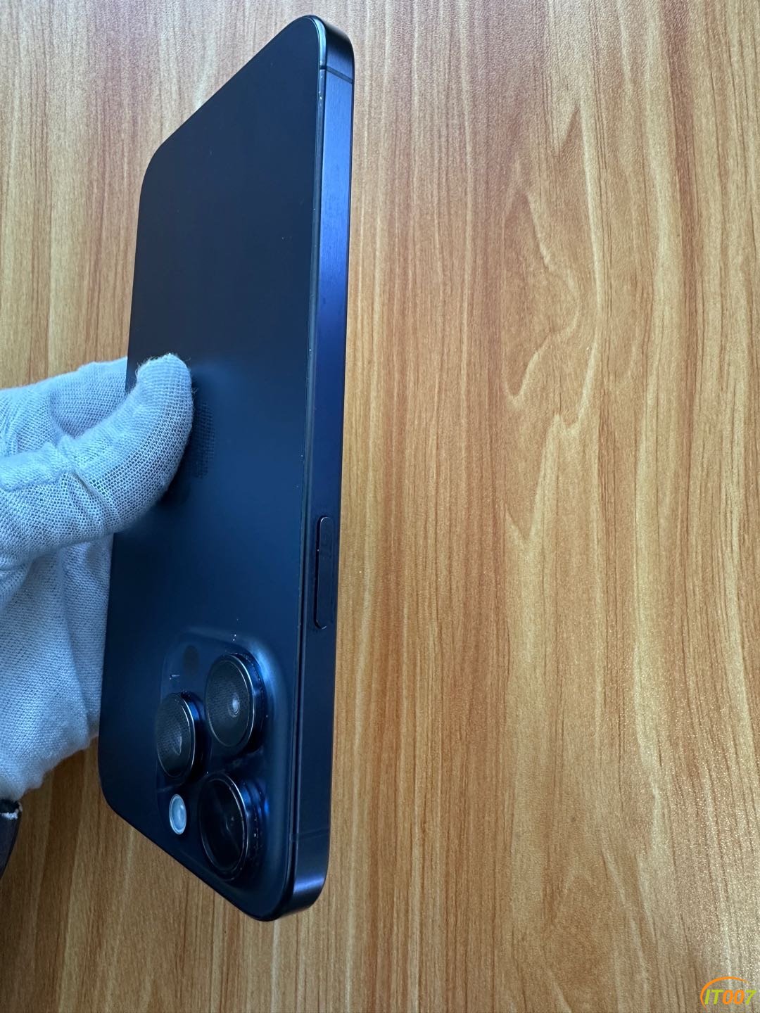 164903uktae1aey0y0seds.JPG