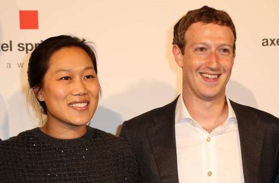 扎克伯格夫妇"小"目标：本世纪末治愈人类所有疾病
