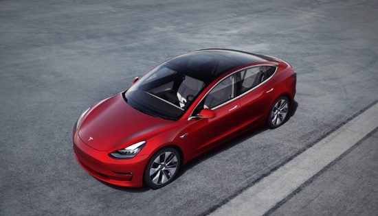 部分国产Model 3“使用旧版芯片”，特斯拉致歉：免费更换