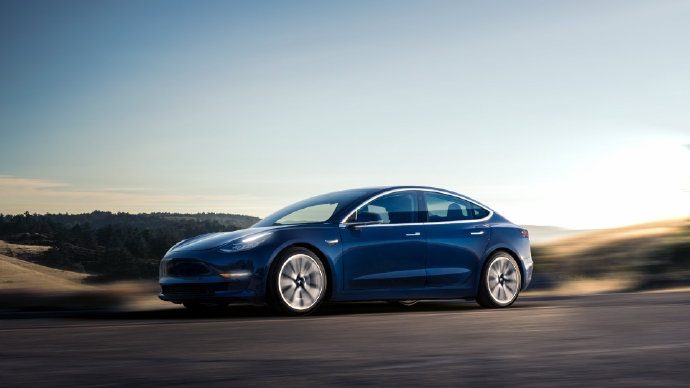 特斯拉副总裁陶琳：上海工厂最早 6 月底实现周产 4000 辆 Model 3 目标