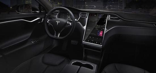 特斯拉 Model S 触摸屏故障频遭投诉，美监管机构发起调查