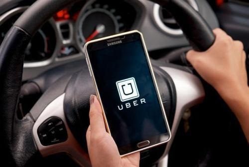 Uber 宣布 2040 年全部用电动汽车，投 8 亿美元帮司机换车