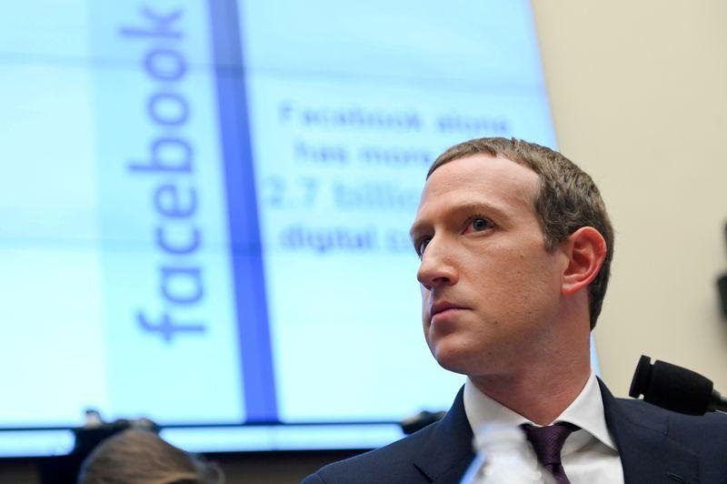 Facebook 扎克伯格年终大会：对手抹黑我们，解决方法就是坚持到底