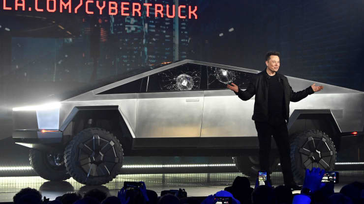 马斯克：特斯拉 Cybertruck 像外星人设计的，失败也不在乎