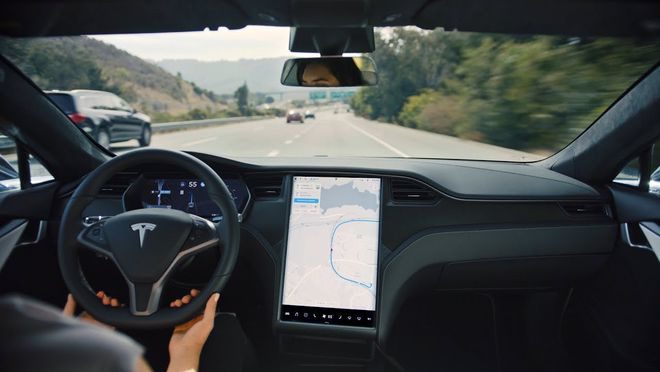 特斯拉为什么要推出 Autopilot，马斯克：曾有车主瞌睡撞死人