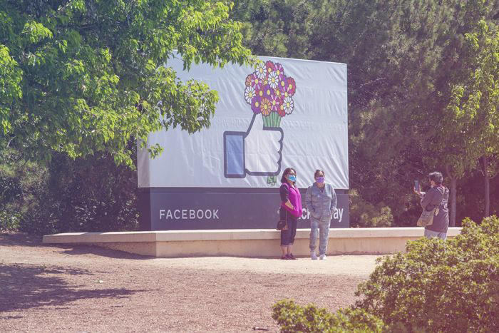 Facebook 到底有多少用户，它也搞不清