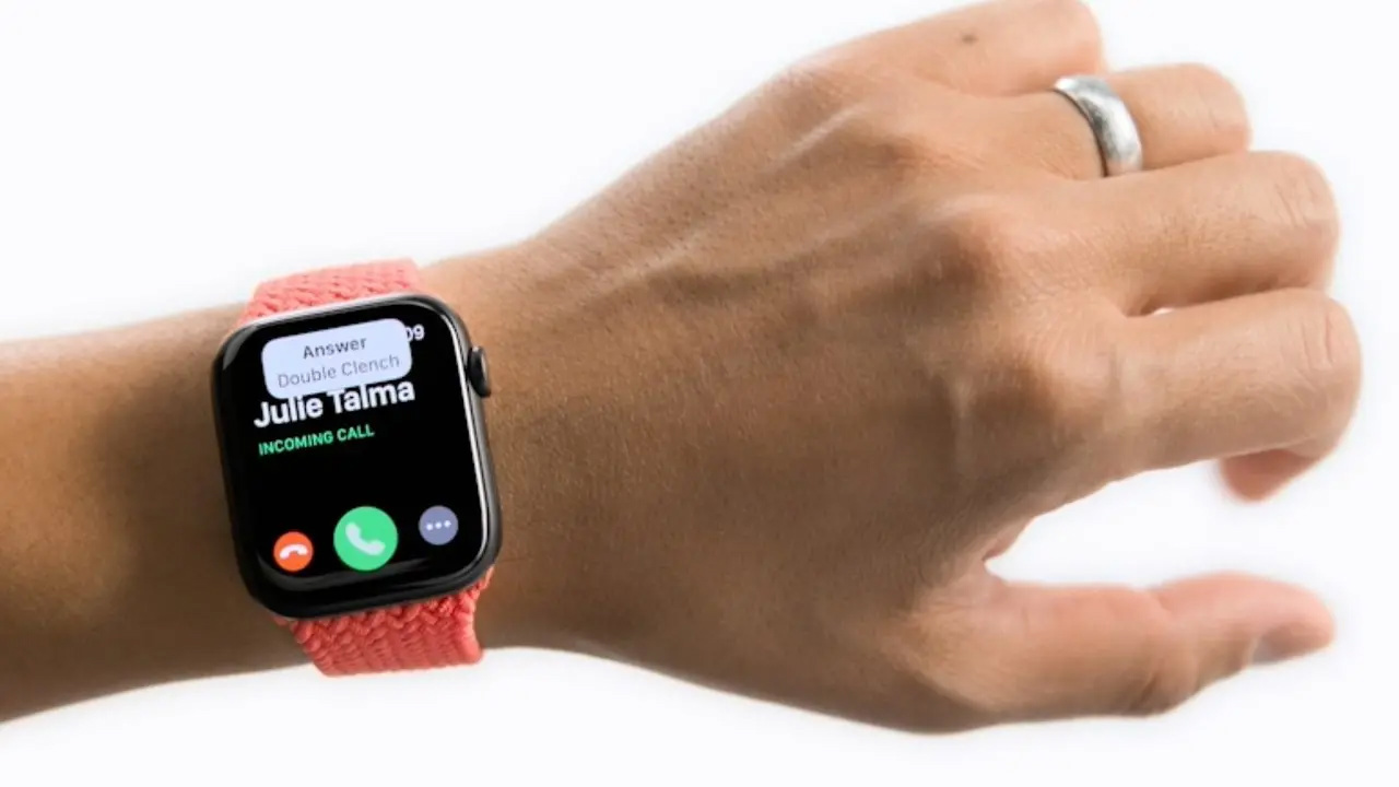苹果 Apple Watch 新专利：佩戴者可通过手势控制 HomePod、智能家居设备等等
