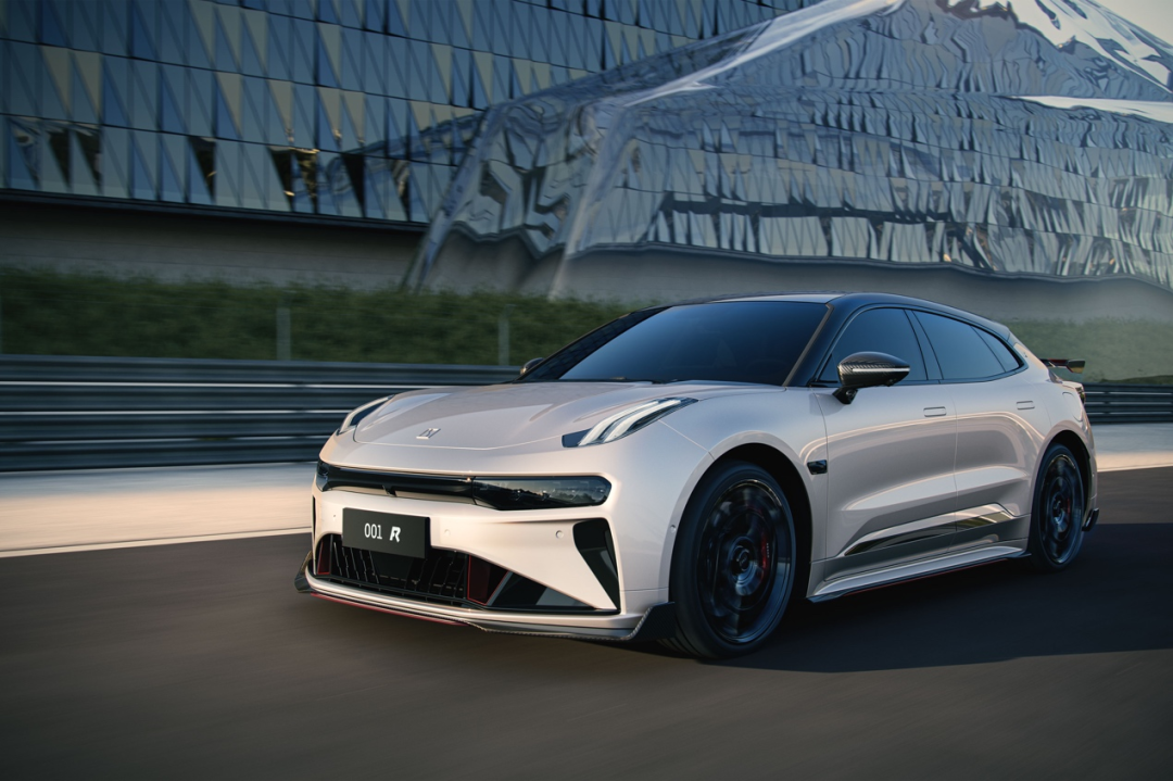 8 月新能源销量榜：比亚迪第一，理想第三，长城进前五