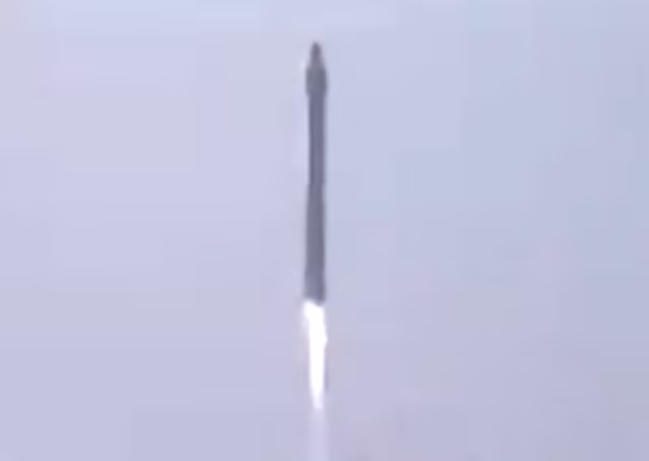 2002 年 EchoStar-7 电视卫星发射