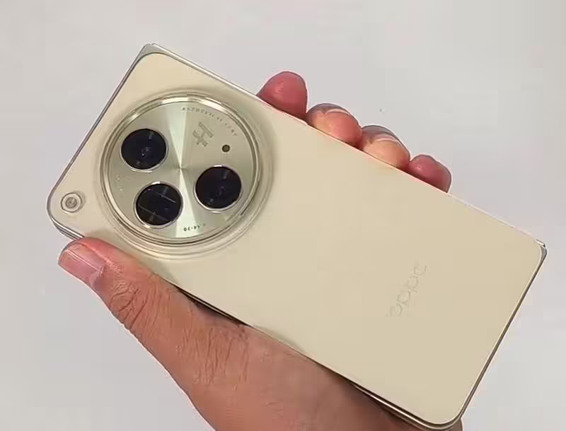 OPPO Find N3 折叠屏金色款真机泄露，10 月 19 日正式发布