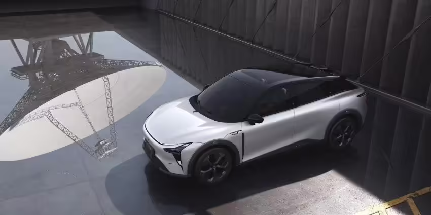 极越 CEO 夏一平划定技术路线：分两个研发阶段，“纯视觉”已跑通上海闹市 ...