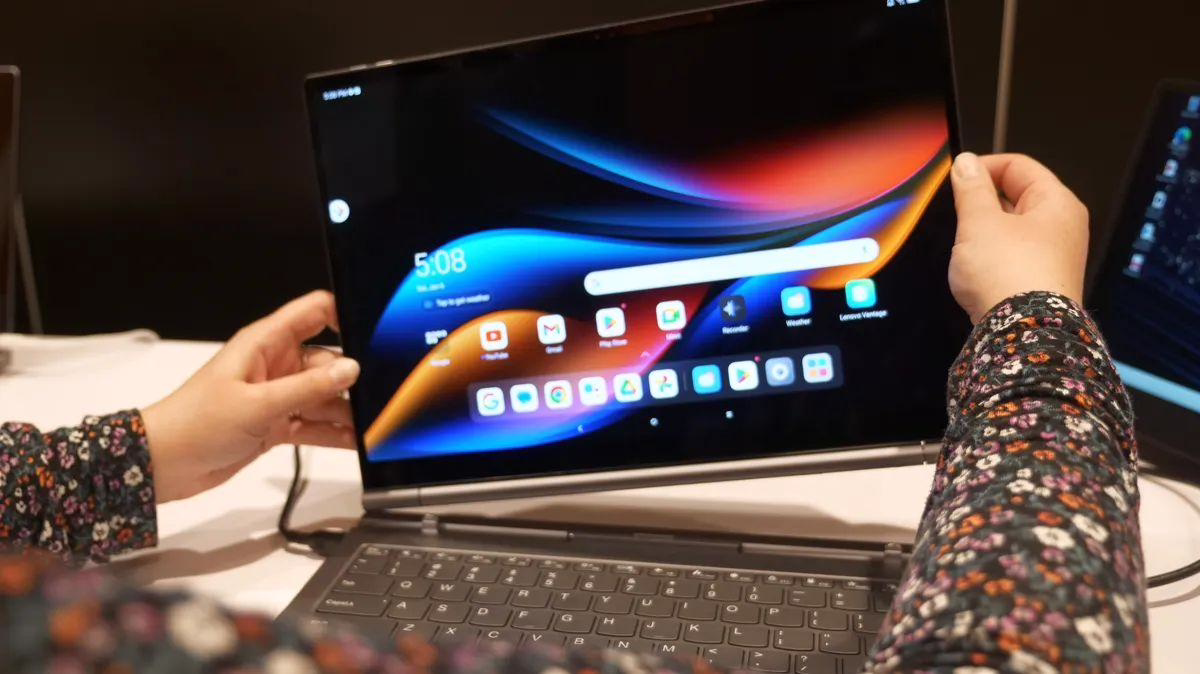 联想展示 ThinkBook Plus Gen 5 Hybrid 笔记本，灵活切换安卓 Win11 系统 ...