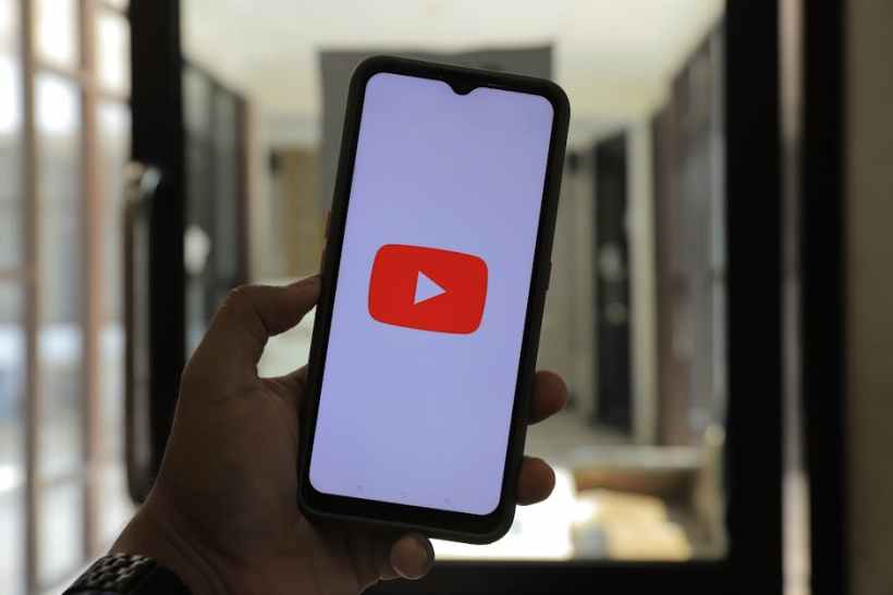 因未经许可抓取 YouTube 内容训练模型，英伟达遭视频创作者起诉 ...