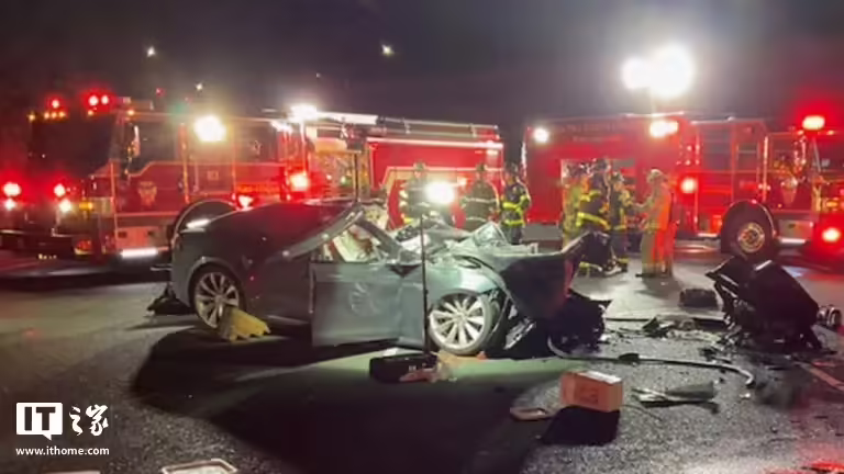男子驾驶开启 Autopilot 的特斯拉撞上消防车身亡，家属提起诉讼 ...