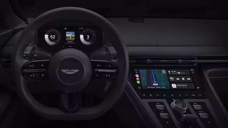 初探苹果 CarPlay Ultra 新应用：Radio 直接控制 AM / FM 电台，Climate 调节温度 ...