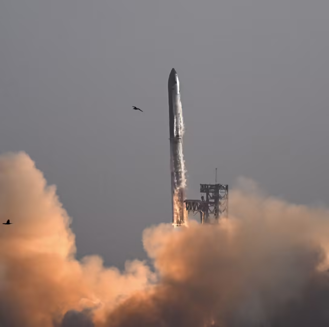 SpaceX 星舰三连炸，专家称马斯克豪赌火星操之过急