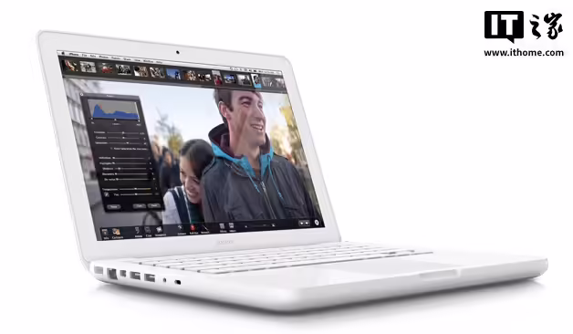 Apple MacBook 2010-05 - Notebookcheck.net External Reviews