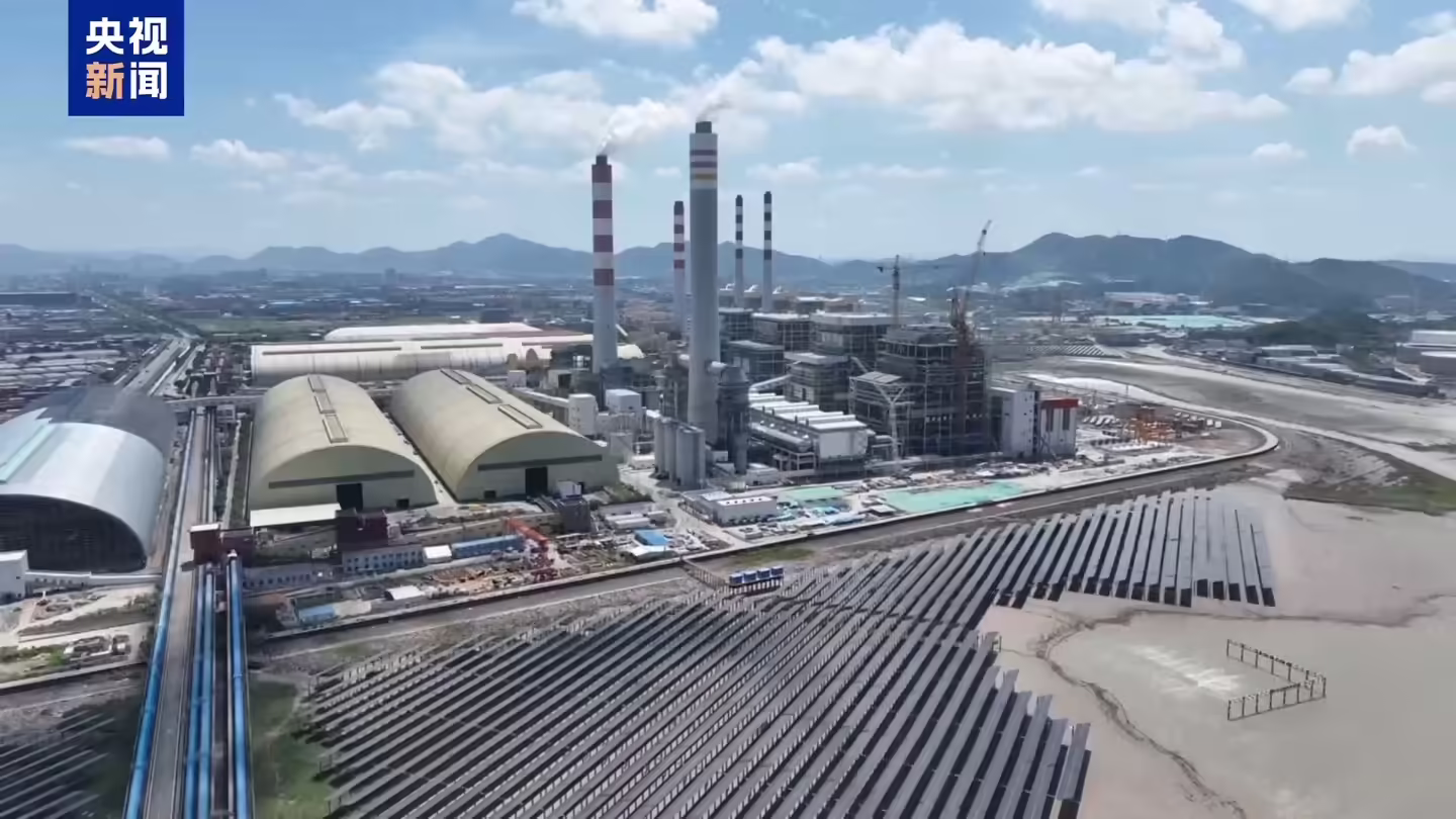 我国在建最大火电厂新机组投产，单台年发电量 60 亿度