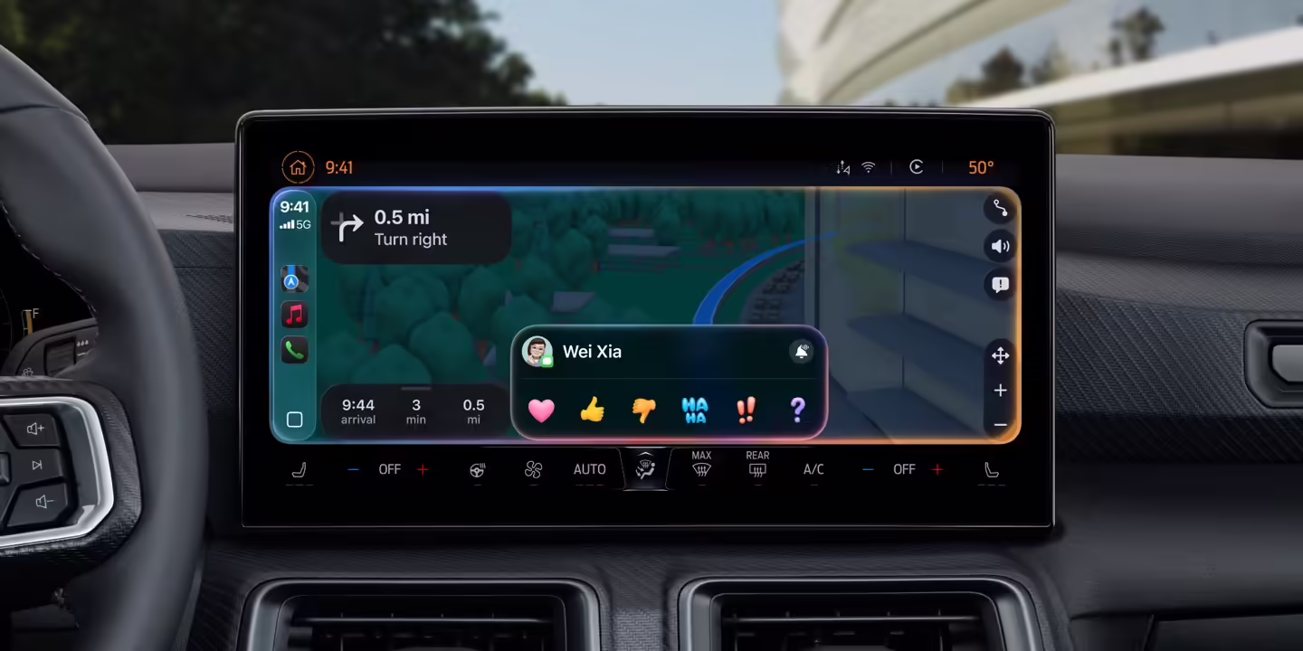 CarPlay iOS 26 tapbacks Messages