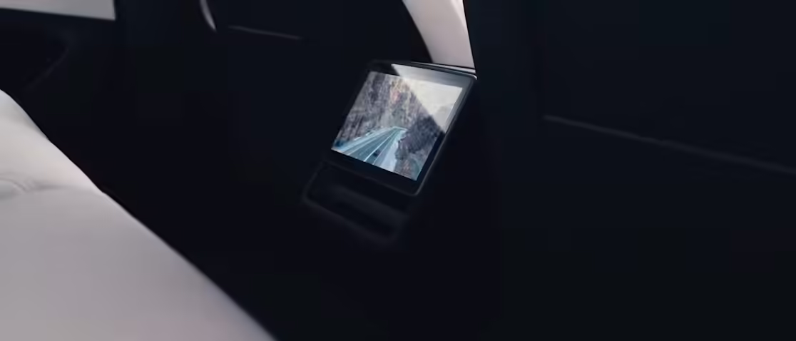 不止半导体业务：消息称三星显示获特斯拉 8 英寸 OLED 显示屏订单 ...