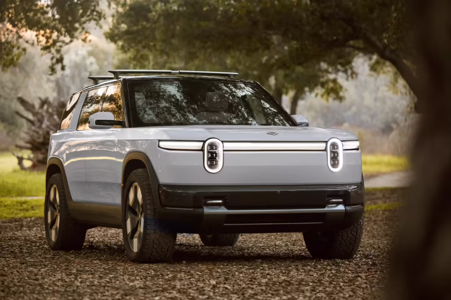 美国“造车新势力”Rivian 在 2025 年生产 42284 辆汽车、交付 42247 辆 ...