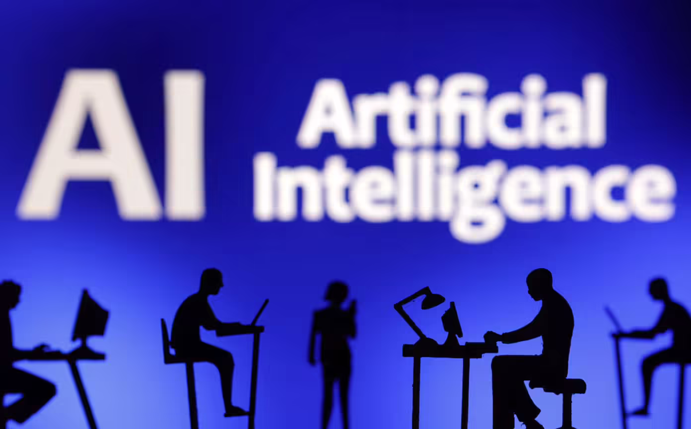 上千名员工呼吁美国政府控制 AI 发展，OpenAI CEO 奥尔特曼表态 ...