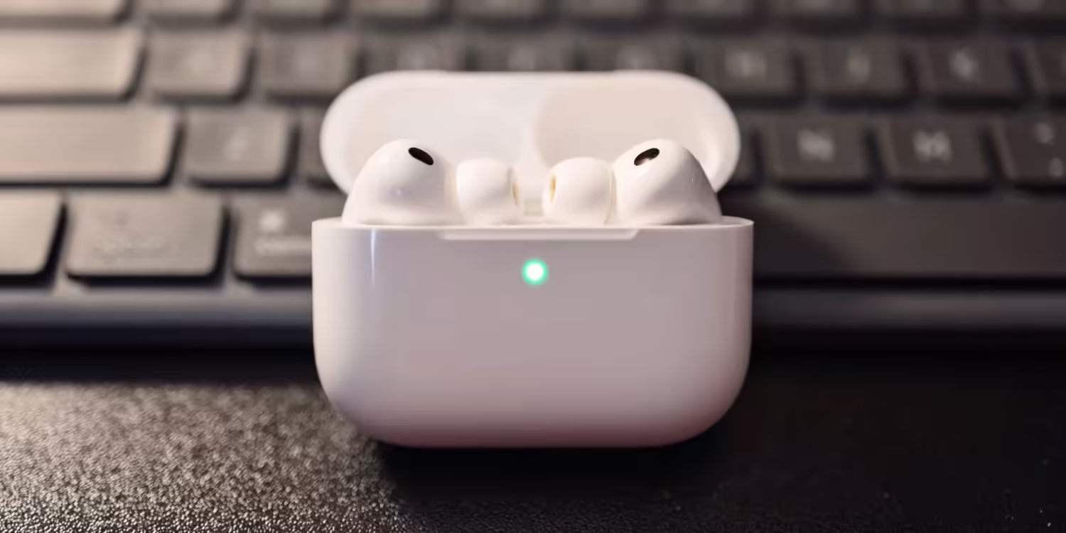 消息称苹果正研发两款带摄像头的 AirPods，其中一款有望今年推出 ...