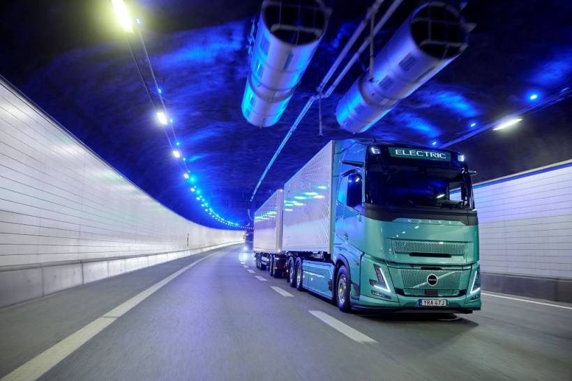 沃尔沃卡车启动多款重型电动卡车量产，续航距离可达 700km