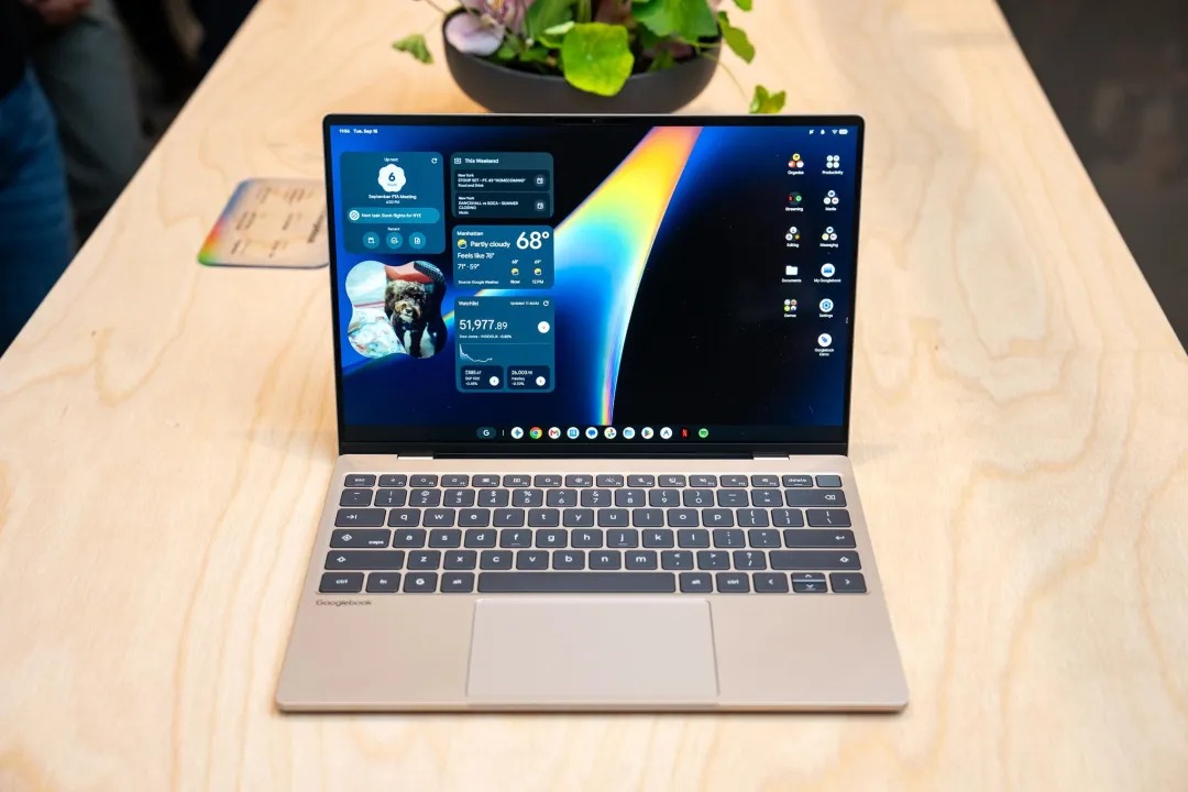 谷歌携五大 PC 厂商正式推出首批 Googlebook 笔记本，起售价 899 美元