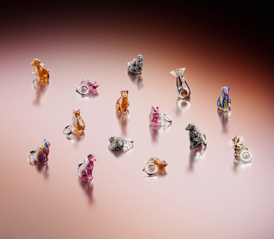 Meta 推出 349 美元无摄像头的雷朋 Audio 智能眼镜：43g 重 + 12 小时续航，还有女星 Lisa 联名眼镜等新品