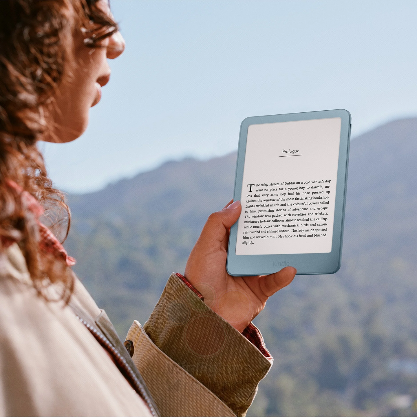 2026 款 Kindle 电子阅读器曝光：系列首用圆角 E-Ink 屏幕，电源键移至机身右侧